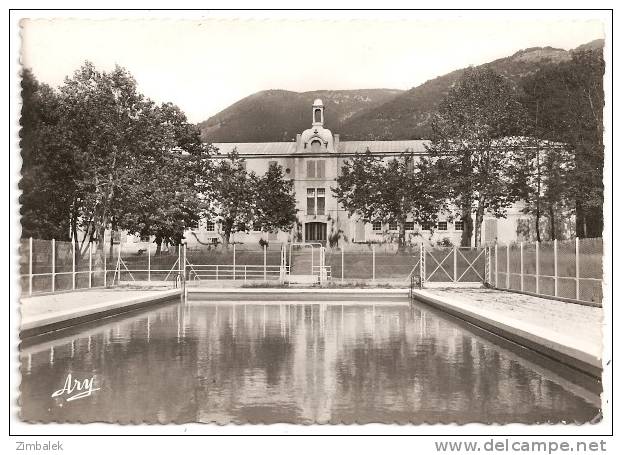 MONTBRUN-LES-BAINS -  COLONIE DE VACANCES DU CASINO - LA PISCINE - ANCIEN ETABLISSEMENT DE BAINS - Autres & Non Classés