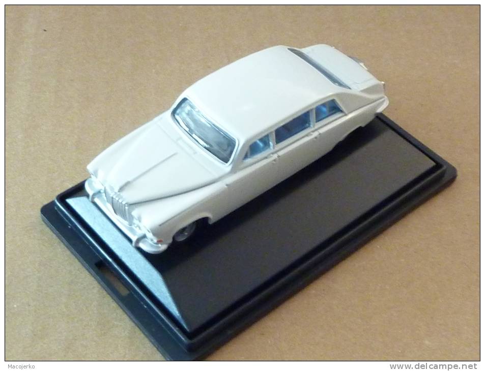 Oxford DS001, Daimler DS420, 1:76 - Veicoli Da Strada