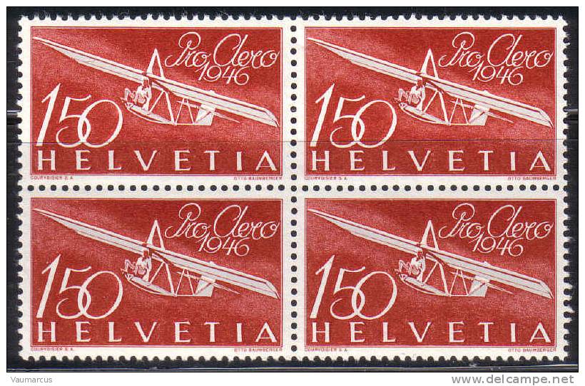 Zu 41 / Mi 470  / YT 40 PRO AERO 1946 Bloc De 4 ** / MNH SBK 200,- à 20 % - Unused Stamps