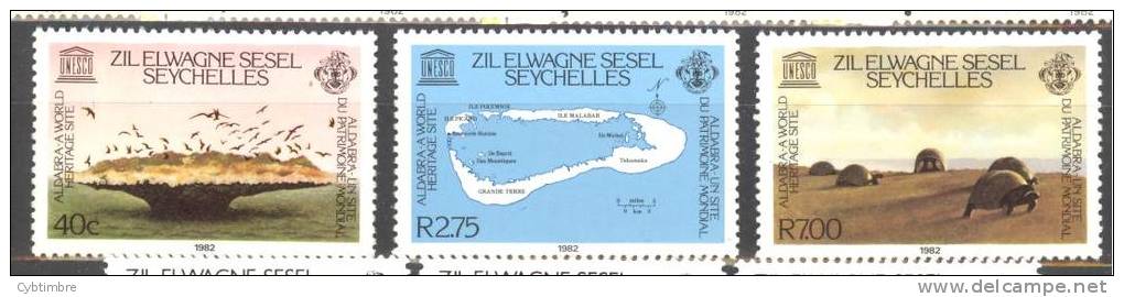 Zil Eloigne Sesel: Yvert N°57/9** ; Patrimoine Mondial De L'UNESCO; Tortues; Cartes; Corail; MNH; Voir Le Scan - Seychellen (1976-...)