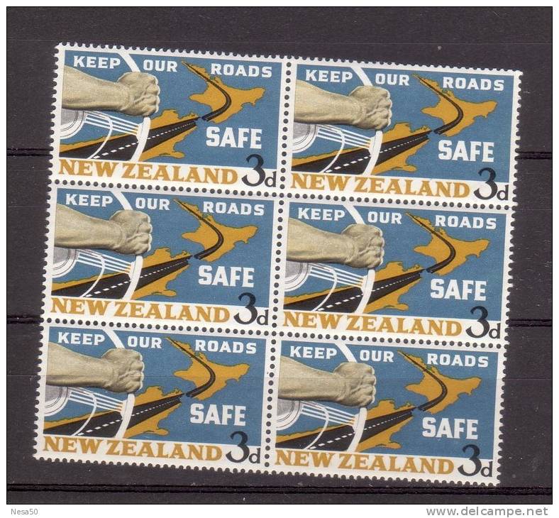 New Zealand Postfris 1964 Nr 432 Blok Van 6: Zekerheid Op De Straat - Ungebraucht