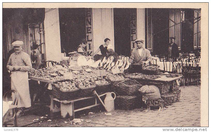 13 /  MARSEILLE / TYPES MARSEILLAIS / MARCHANDS DE COQUILLAGES / EDIT A.T - Straßenhandel Und Kleingewerbe