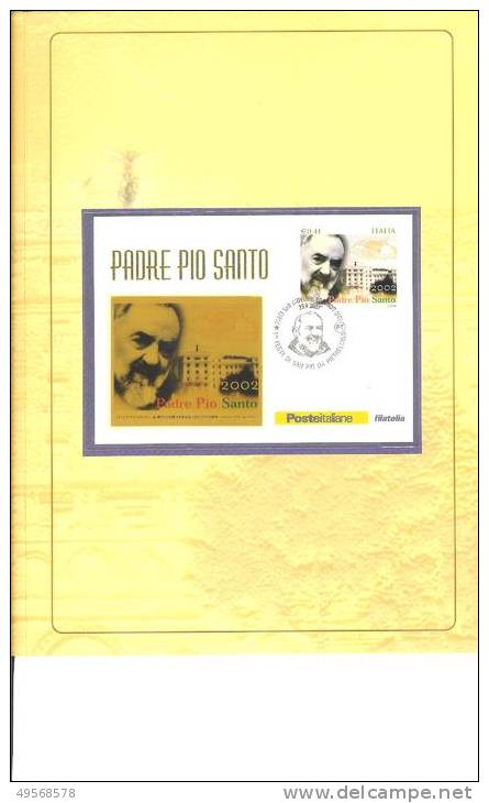 FOLDER ITALIA 2002 - PADRE PIO SANTO  LAMINA  D'ORO - - Presentation Packs