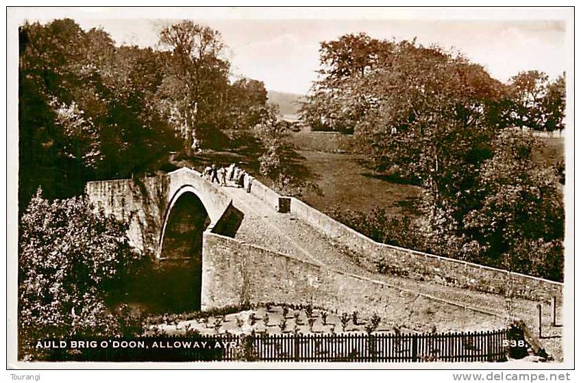 Scotland : Mar12 546 : Auld Brig O'Doon  -  Alloway  -  Ayr  -  Semi-modern Postcard - Ayrshire