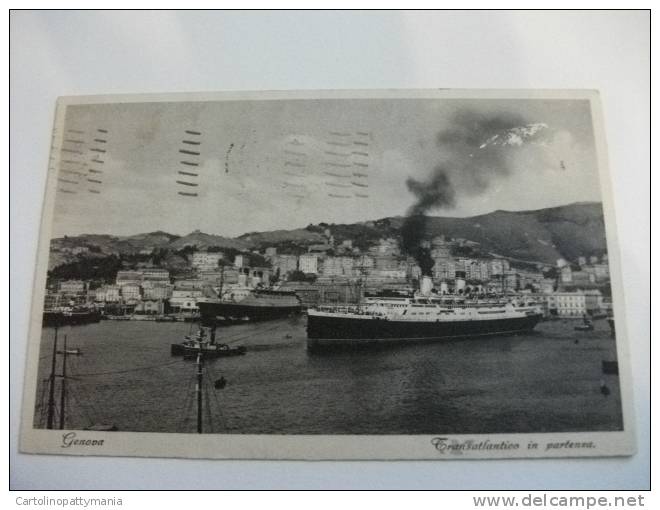 Italia Liguria Genova Nave Ship Transatlantico In Partenza Trainato Da Due Rimorchiatori - Remorqueurs