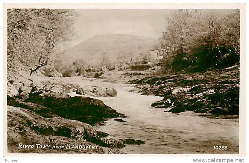 Wales : Mar12 588 : Llandovery  -  River Towy  -  Semi-modern Postcard - Carmarthenshire