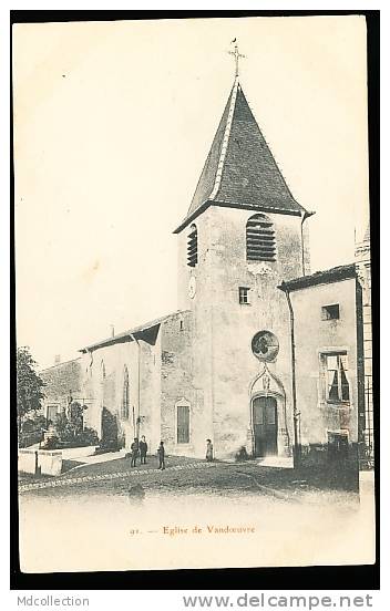 54 VANDOEUVRE /        Eglise      / - Vandoeuvre Les Nancy