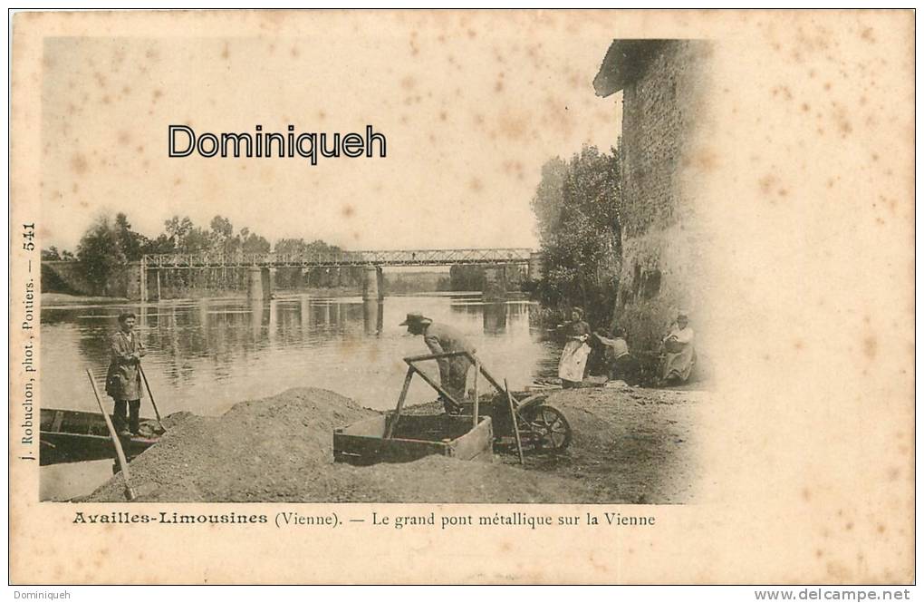 Le Grand Pont Métallique Sur La Vienne - Availles Limouzine