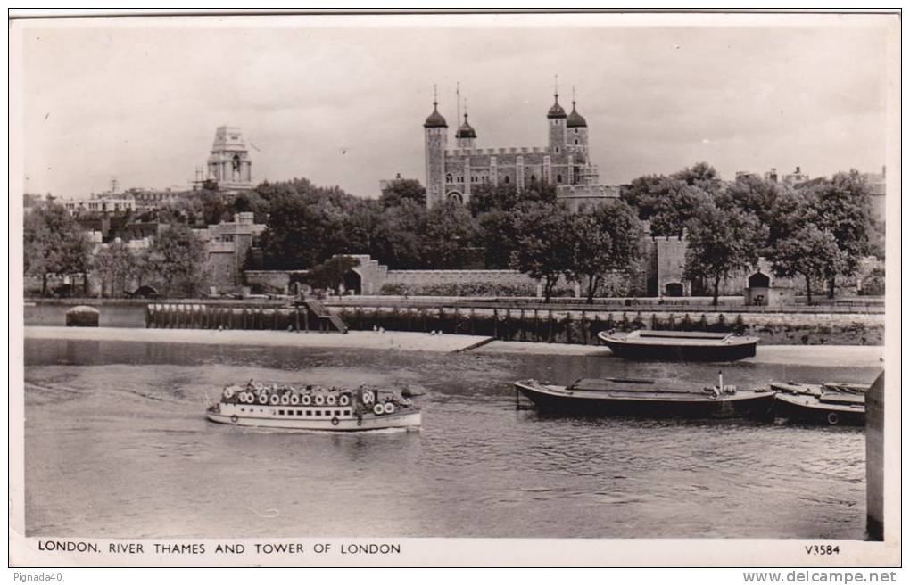 Cp ,  ANGLETERRE , LONDRES , River Thames And Tower Of London - River Thames