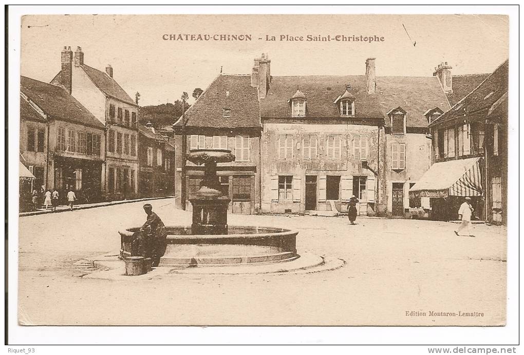 CHATEAU-CHINON - La Place St-Christophe - Chateau Chinon