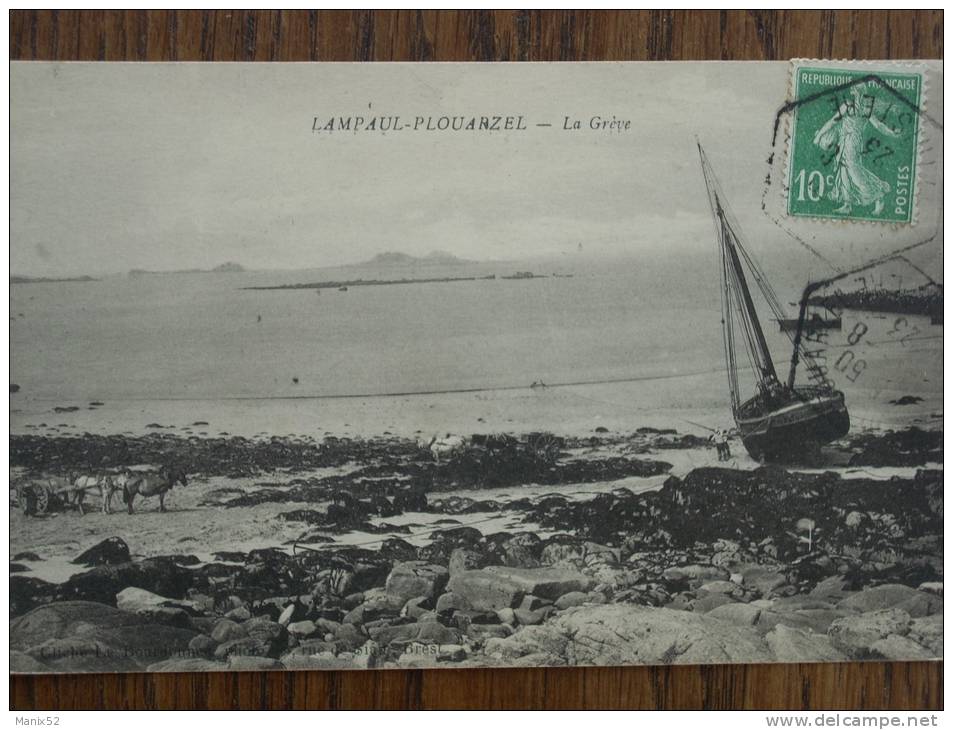 29 - LAMPAUL-PLOUARZEL - La Grève (bateau échoué Et 2 Attelages - Rare) - Lampaul-Guimiliau