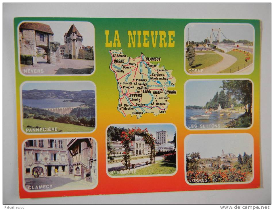 Souvenir De La Nievre - Greetings From...