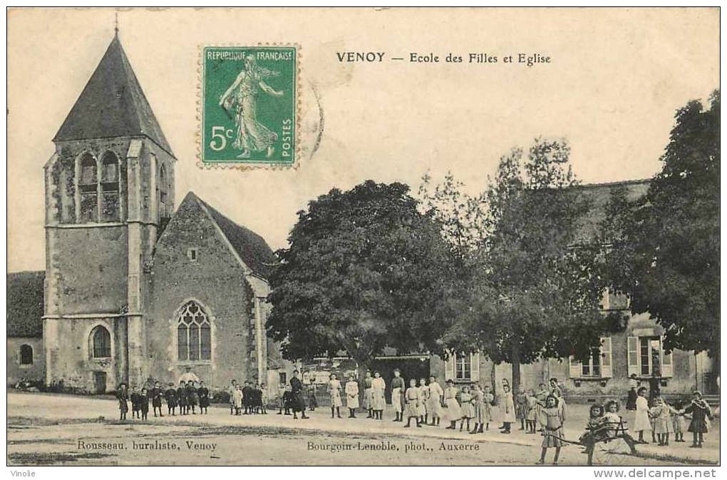 Yonne  :  Réf : D-12-0099 : Venoy école - Venoy