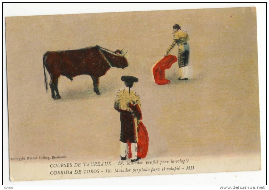 COURSES DE TAUREAUX. -  Matador Profilé Pour Le Volapié - Corridas