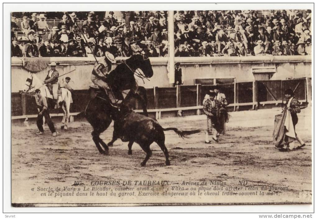 COURSES DE TAUREAUX. - Arènes De Nîmes - Corridas