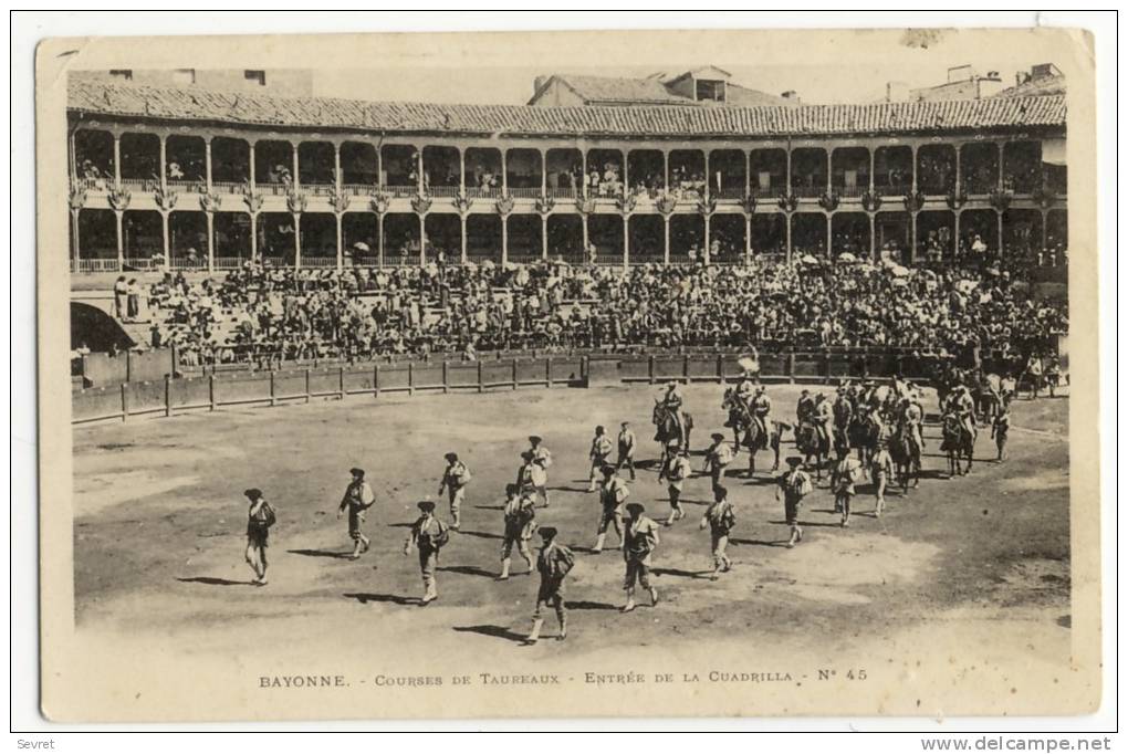 COURSES DE TAUREAUX. -  BAYONNE - Corridas