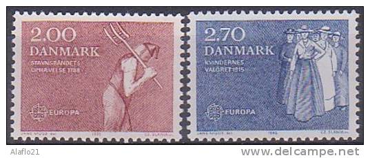 EUROPA  - DANEMARK 1982 - Yvert N° 752/753 - NEUFS SANS CHARNIERE - 1982