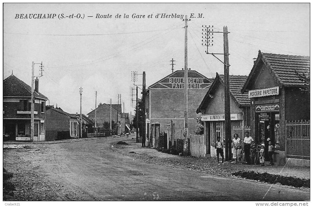 95 BEAUCHAMP    ROUTE DE LA GARE   CAFE   EUGENE  MARTIN PROPRIETAIRE  - BOULANGERIE - EPICERIE - PAPETERIE - Beauchamp