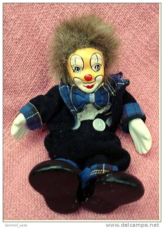 Ein Süsser  Porzellan-Clown   Mit Flexieblen Armen / Beinen  Und Schöner Frisur - Größe Ca. 16 Cm - Puppen