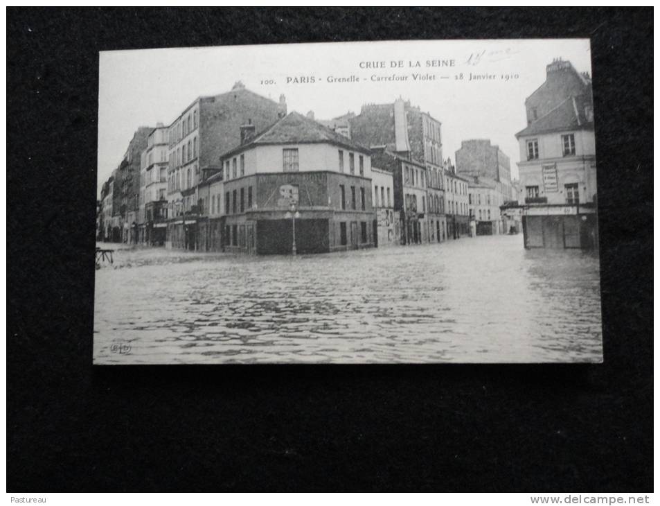 Paris 15 ème. Crue De La Seine . Janvier 1910. Grenelle .  Carrefour Violet. - Paris (15)
