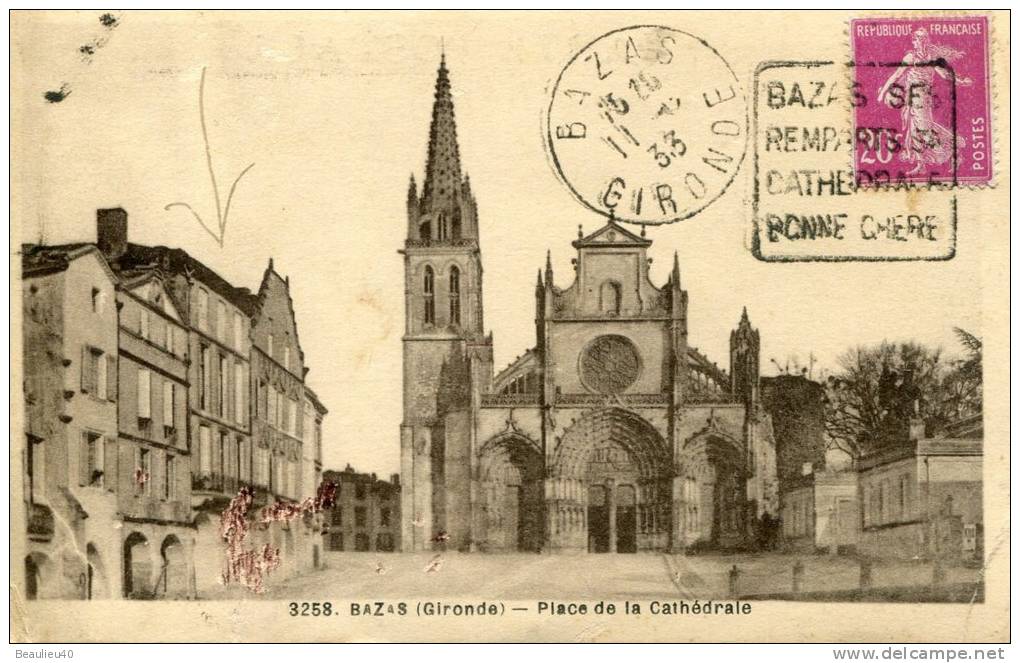 BAZAS   PLACE DE LA CATHÉDRALE  TIMBRE POSTAL ET DAGUN - Bazas