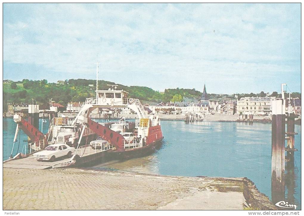 76.  DUCLAIR.  LE BAC, CÔTE RIVE GAUCHE.  BEAU PLAN.  AUTOS. - Duclair