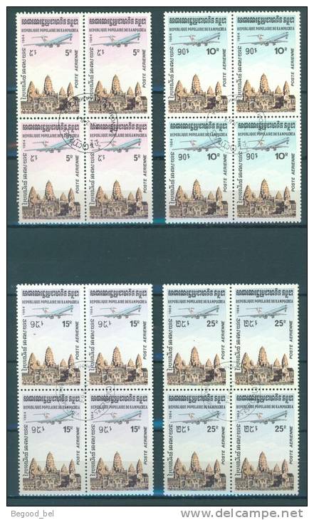 KAMPUCHEA - USED/OBLIT. - 1984 - AVION TEMPLE ANGKOR VAT -  Mi 546 549 Yv  PA 32-35 Lot 5917 EN BLOC DE 4 - Kampuchea