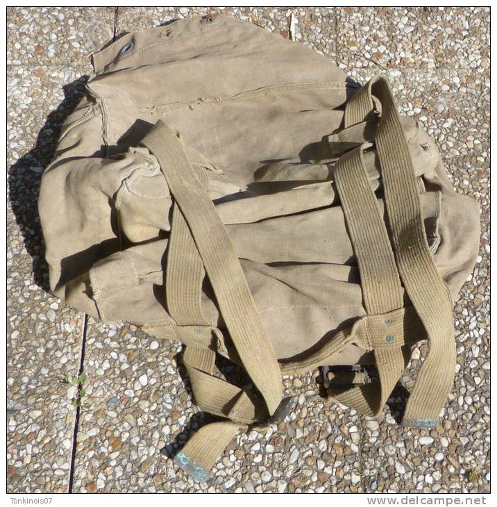 Sac Militaire Kaki Ancien 2ème GM Ou Indochine Pour Paquetage - Equipaggiamento