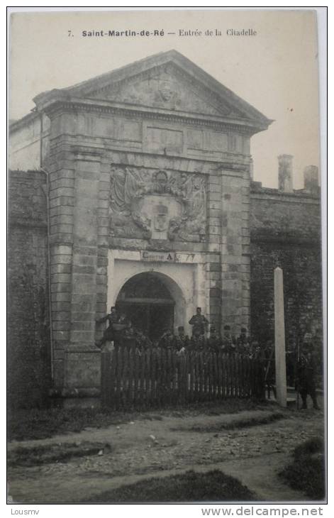 17 : Saint-Martin-de-Ré - Entrée De La Citadelle - Animée - Saint-Martin-de-Ré