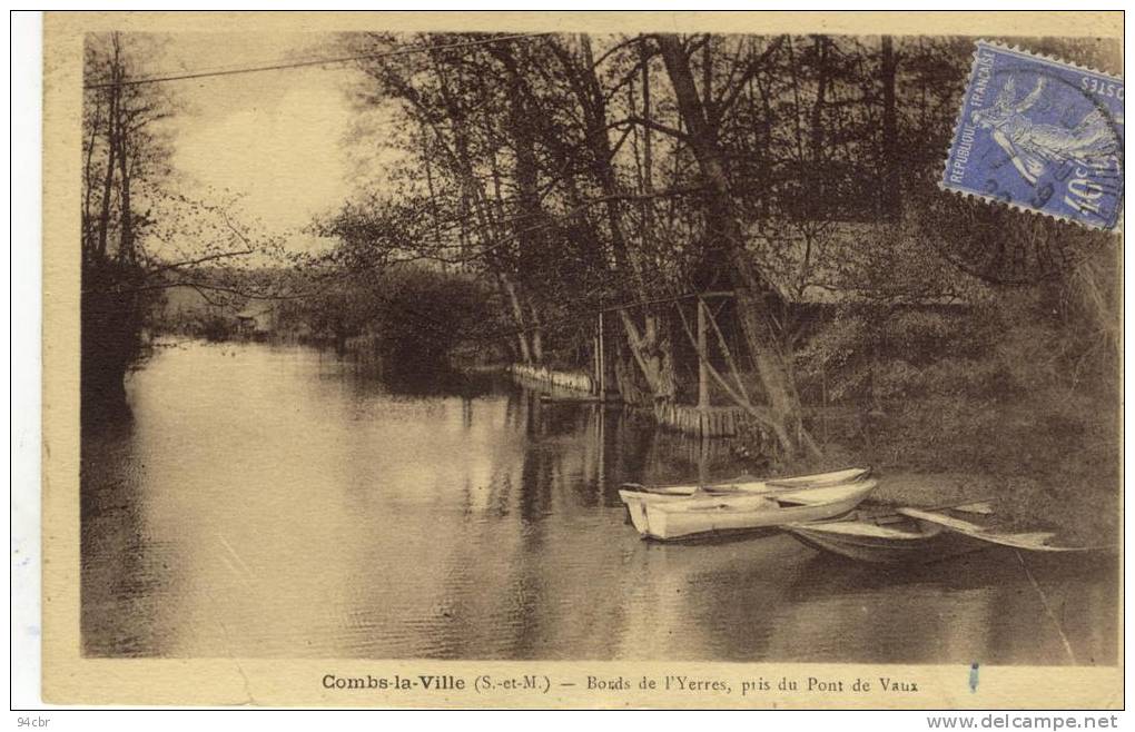 CPA (77) COMBS LA VILLE   Bords De L Yerres Pris Du Pont De Vaux - Combs La Ville