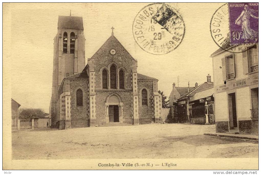 CPA (77) COMBS LA VILLE        L Eglise - Combs La Ville