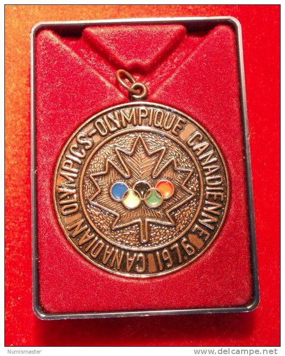 OLIMPIADE MONTREAL 1976, CANADA , SOUVENIR MEDAL IN BOX - Bekleidung, Souvenirs Und Sonstige