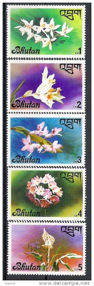 Bouthan N° YVERT 508/12 NEUF** - Bhutan