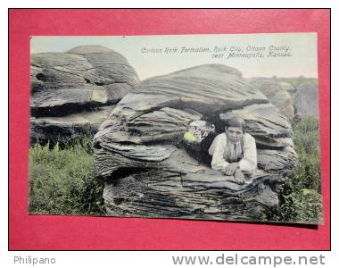 Curious Rock Formation Rock City Ottava County Near Minneapolis Kansas  Ca 1910====  ===ref 486 - Altri & Non Classificati