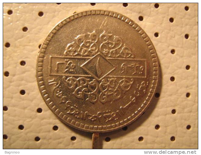 SYRIA 1 Pound 1974 # 4 - Syria