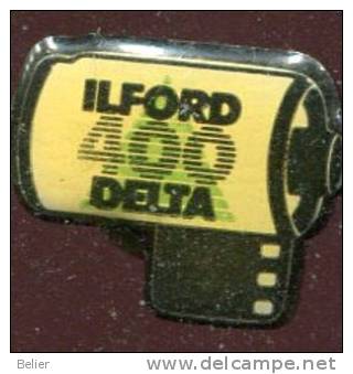 PIN'S ILFORD 400 DELTA - Photographie