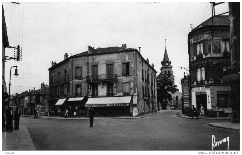 CARTE POSTALE SEMI-MODERNE. NEUILLY-SUR-MARNE.  ANNEES 1950. - Neuilly Sur Marne