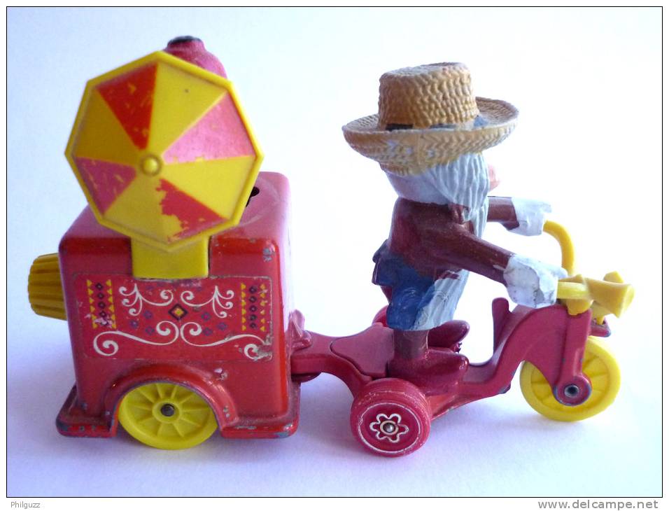 FIGURINE TRICYCLE DU PERE JOUVENCE CORGI En TBE - Autres & Non Classés