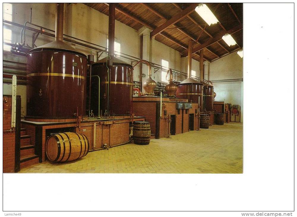 MOSNAC DISTILLERIE UNI COGNAC  ( Alambic Barrique Tonneau  ) - Artisanat