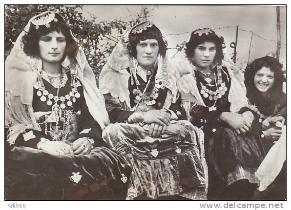 ALBANIA Costumes   Nice Postcard - Albania