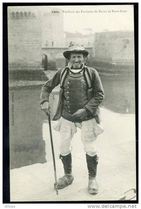 CPA. Vieillard Des Environs De NEVEZ Et PONT-AVEN.   "Costume" - Névez