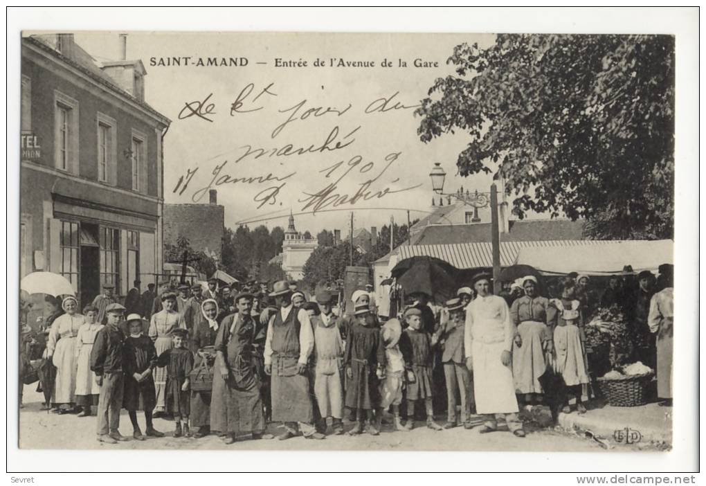 SAINT-AMAND. -  Entrée De L'Avenue De La Gare. Superbe Cliché - Saint Amand Longpre