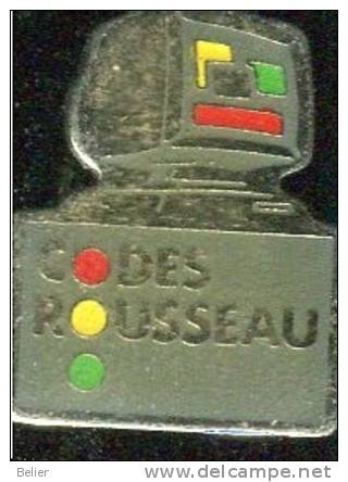 PIN'S CODES ROUSSEAU - Informatique