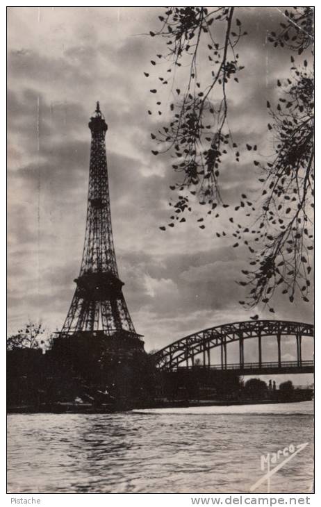 Carte Photo Marco - Real Photo - Tour Eiffel Tower - Ed. Levallois-Perret - 75 Paris France - Circulée - 2 Scans - Eiffeltoren