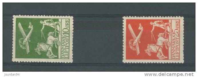 DANEMARK -        -  N°  1  ET   3 - Airmail