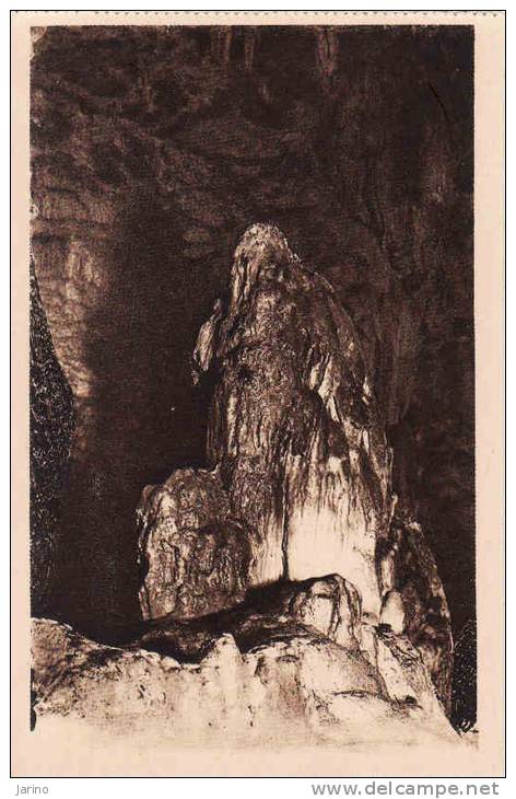 France-Isere, La Balme Les Grottes, Stalagmite Du Moines ,circulé Non - La Balme-les-Grottes