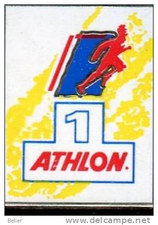 PIN'S 1 ATHLON - F1
