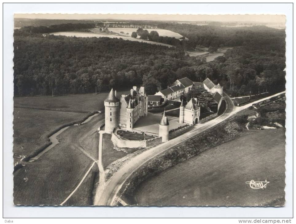 Céré. Vue Aérienne. Chateau De Montpoupon. - Cléré-les-Pins