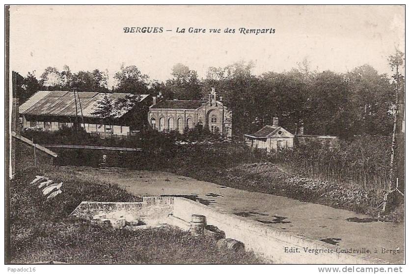 59 - Bergues - La Gare Vue Des Remparts - Edit. Vergriete-Coudeville (écrite 1919) - Bergues