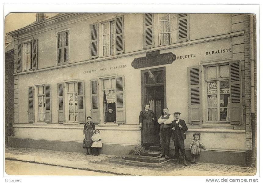 Carte Postale Ancienne Saint Ouen - Café Restaurant Momège Dizambourg - Bureau De Tabac - Saint Ouen